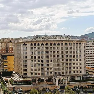 https://new-falcon-palas-otel.istanbul-turkeyhotels.com